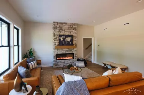 Living - 9708 Dice, Freeland, MI 48623 photo 1 of 4