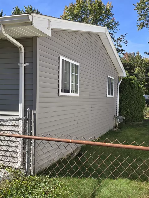 Exterior - 205 Estelle, Hemlock, MI 48626 photo 4 of 6