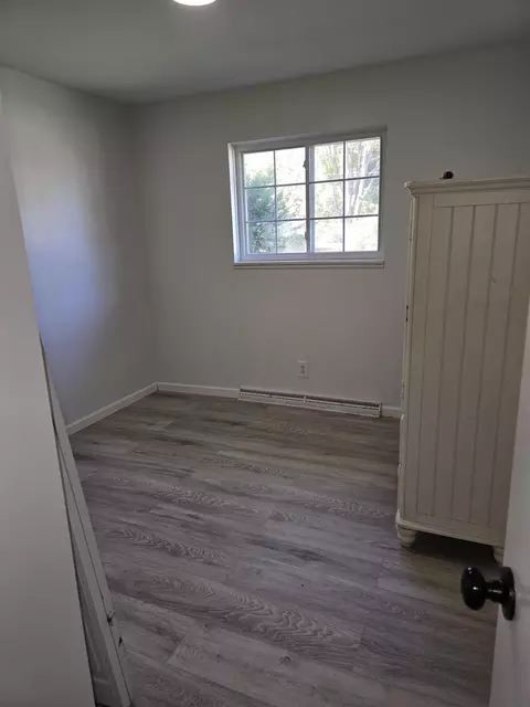 Bedroom - 205 Estelle, Hemlock, MI 48626 photo 3 of 5