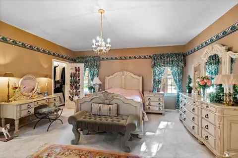 Bedroom - 729 E Hurd, Monroe, MI 48162 photo 2 of 7