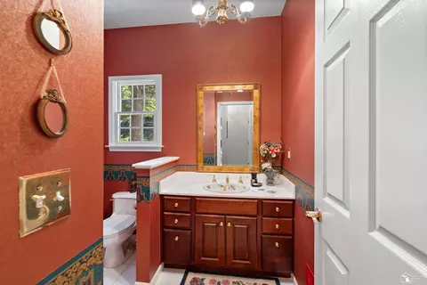 Bath - 729 E Hurd, Monroe, MI 48162 photo 1 of 9