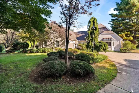 Exterior - 729 E Hurd, Monroe, MI 48162 photo 10 of 14
