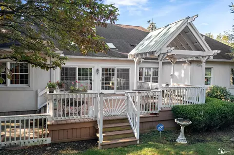 Exterior - 729 E Hurd, Monroe, MI 48162 photo 7 of 14