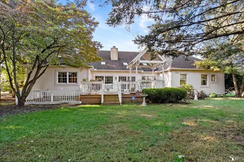 Exterior - 729 E Hurd, Monroe, MI 48162 photo 8 of 14