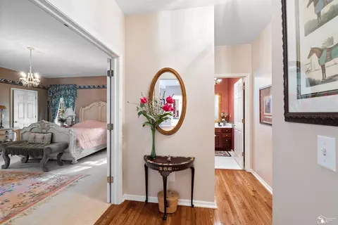 Entry Way - 729 E Hurd, Monroe, MI 48162 photo 3 of 4