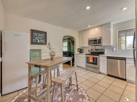 Kitchen - 1359 Moore, Adrian, MI 49221 photo 2 of 3