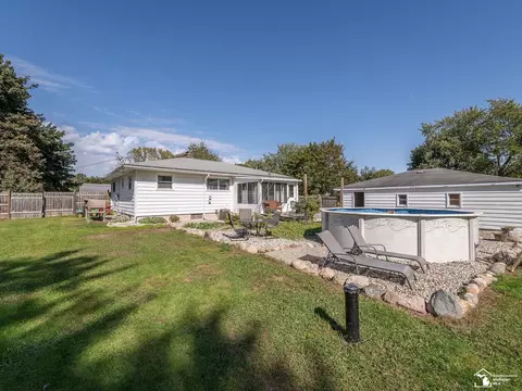 Exterior - 1359 Moore, Adrian, MI 49221 photo 8 of 14