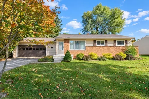 1224 Orchard, Owosso, MI 48867