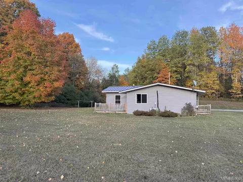Exterior - E3712 26th, Chatham, MI 49816 photo 8 of 10