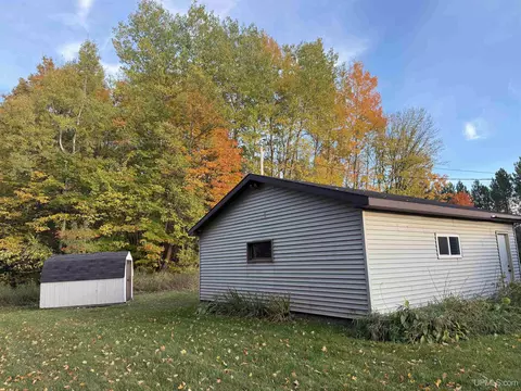 Exterior - E3712 26th, Chatham, MI 49816 photo 3 of 10
