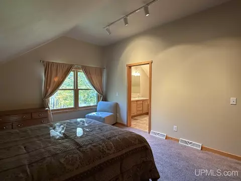 Bedroom - 25455 Opal, Watton, MI 49970 photo 4 of 5