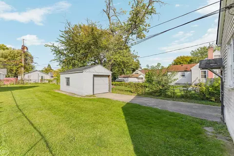Exterior - 7259 Prospect, Warren, MI 48091 photo 8 of 9