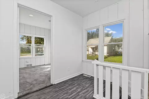 Entry Way - 7259 Prospect, Warren, MI 48091 photo 4 of 7