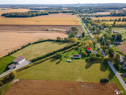 View/Area - 1858 W Albain, Monroe, MI 48161 photo 2 of 7