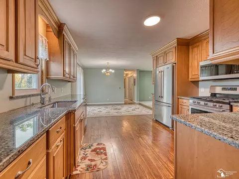 Kitchen - 1858 W Albain, Monroe, MI 48161 photo 3 of 3