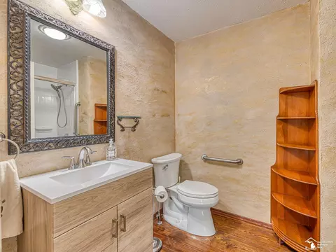 Bath - 1858 W Albain, Monroe, MI 48161 photo 1 of 3