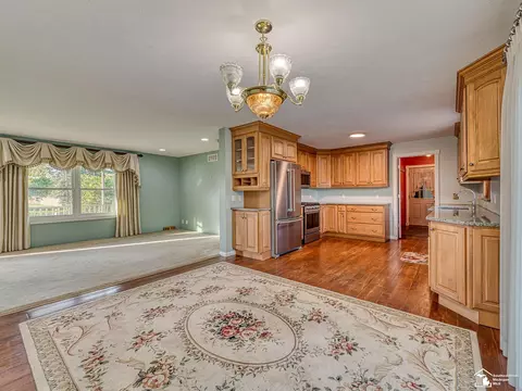 Dining - 1858 W Albain, Monroe, MI 48161 photo 3 of 3