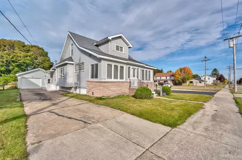 189 N Cedar, Manistique, MI 49854