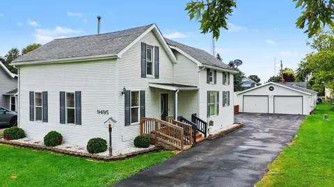 9495 Ash, New Lothrop, MI 48460
