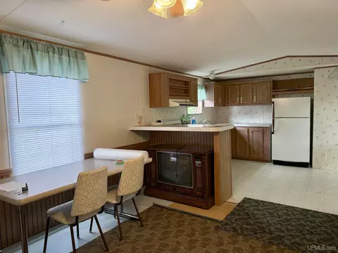 Other - 480 N Bluff Lk, Gwinn, MI 49841 photo 5 of 7