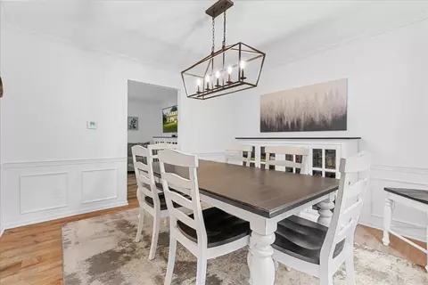 Dining - 1201 Riverside, Owosso, MI 48867 photo 3 of 3