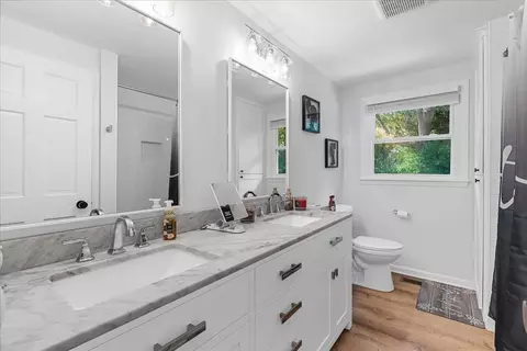Bath - 1201 Riverside, Owosso, MI 48867 photo 2 of 6