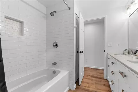 Bath - 1201 Riverside, Owosso, MI 48867 photo 3 of 6