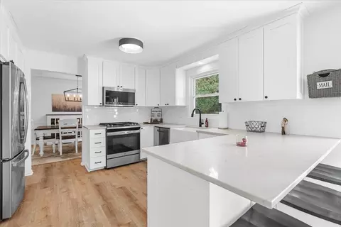 Kitchen - 1201 Riverside, Owosso, MI 48867 photo 2 of 4