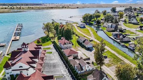 View/Area - 9833 Willow, Pearl Beach, MI 48001 photo 2 of 4