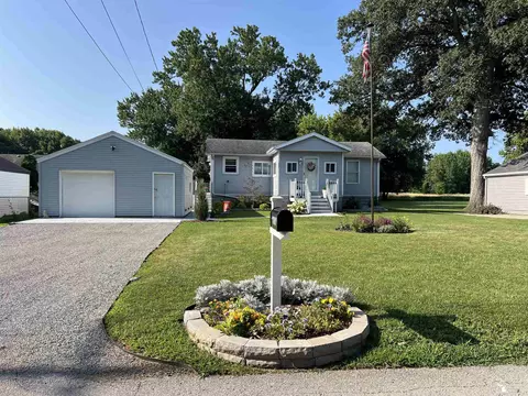 4501 Ann, Luna Pier, MI 48157