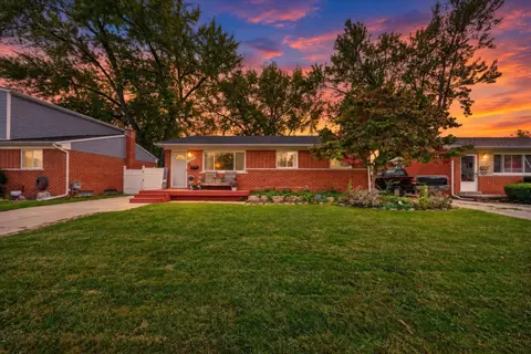 29547 Brown, Garden City, MI 48135