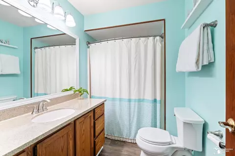 Bath - 8737 Tanglewood, Temperance, MI 48182 photo 2 of 2