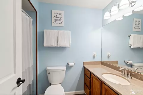 Bath - 8737 Tanglewood, Temperance, MI 48182 photo 1 of 2