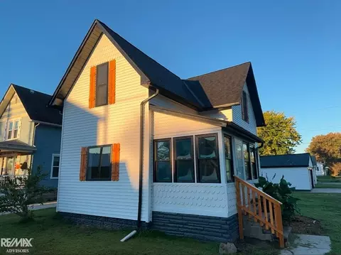 251 N 2nd, Marine City, MI 48039