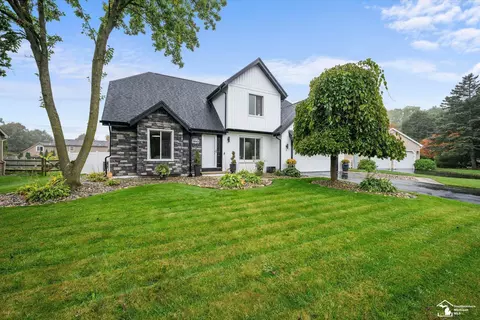 3945 Meadowview, Lambertville, MI 48144