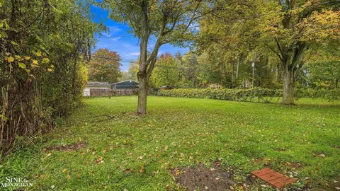 Exterior - 121 Murphy, Saint Clair, MI 48079 photo 3 of 7