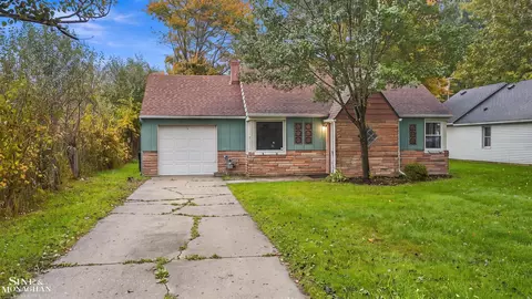 121 Murphy, Saint Clair, MI 48079