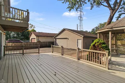 Exterior - 8084 Pardee, Taylor, MI 48180 photo 7 of 10