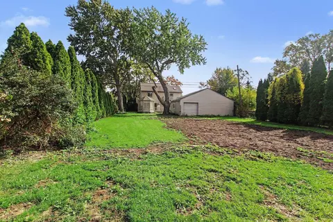 Exterior - 8084 Pardee, Taylor, MI 48180 photo 9 of 10