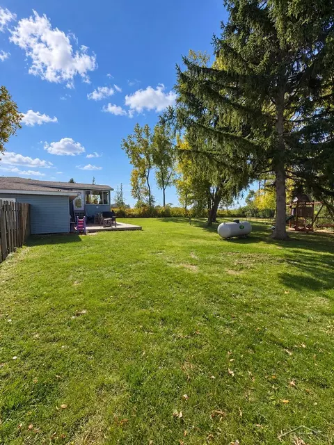Exterior - 6381 Middle Rd, Hope, MI 48628 photo 5 of 8