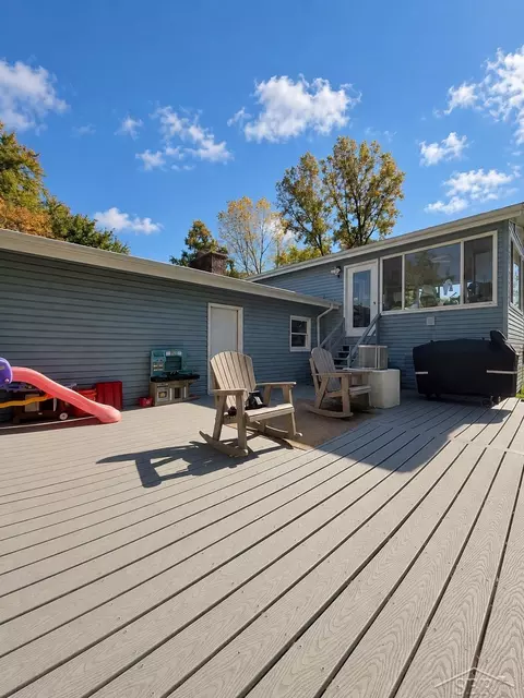 Exterior - 6381 Middle Rd, Hope, MI 48628 photo 4 of 8