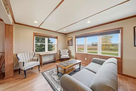 Living - 8231 Coman, Hudson, MI 49247 photo 1 of 7