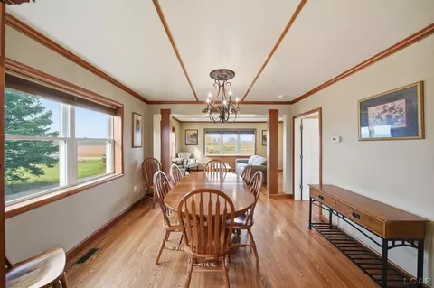Dining - 8231 Coman, Hudson, MI 49247 photo 2 of 2