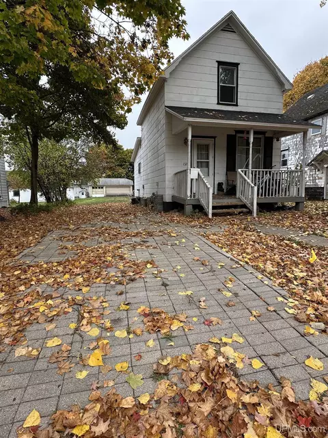132 N Fifth, Iron River, MI 49935