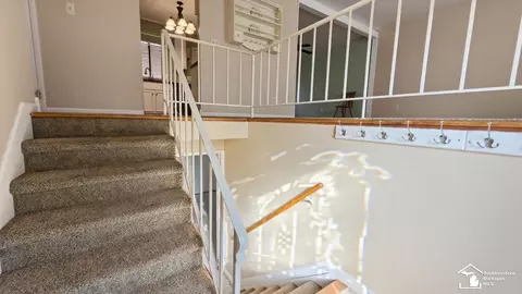 Entry Way - 219 Toll, Monroe, MI 48162 photo 2 of 2
