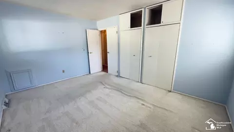 Bedroom - 219 Toll, Monroe, MI 48162 photo 2 of 8