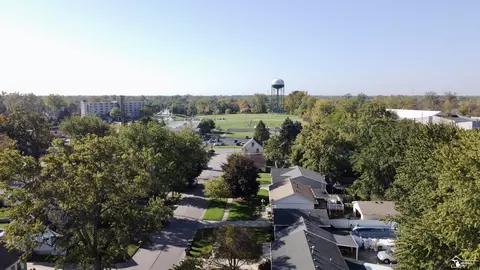 View/Area - 219 Toll, Monroe, MI 48162 photo 5 of 6