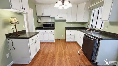 Kitchen - 219 Toll, Monroe, MI 48162 photo 1 of 1