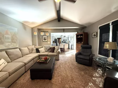 Living - 53379 Springhill Mdws, Macomb, MI 48042 photo 1 of 4