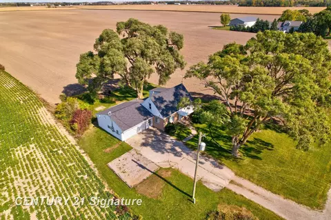12265 E Washington, Reese, MI 48757